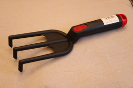 Kypřič půdy 3 zuby