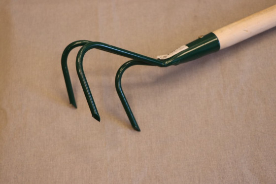 detail Kypřič s násadou 100 cm