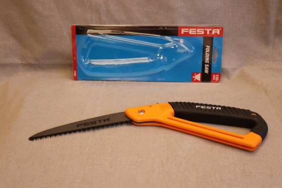 detail Pilka Festa zahradní zavírací