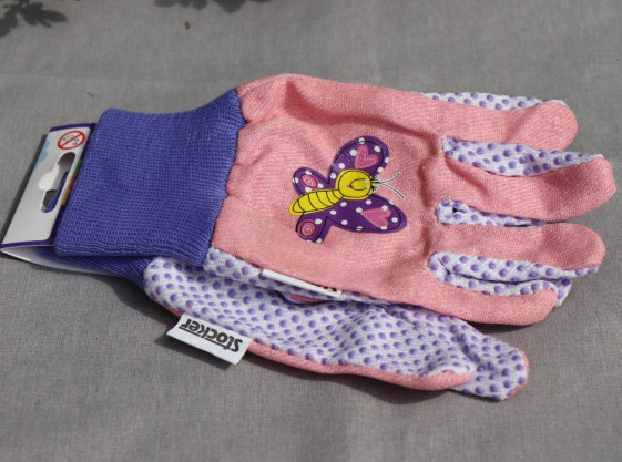 detail Rukavice dětské Stocker růžové