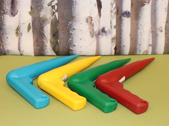 detail Sázecí kolík plastový