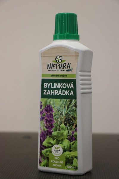 NATURA Org. kapal. hnoj. bylinková zahrádka 0,5 L