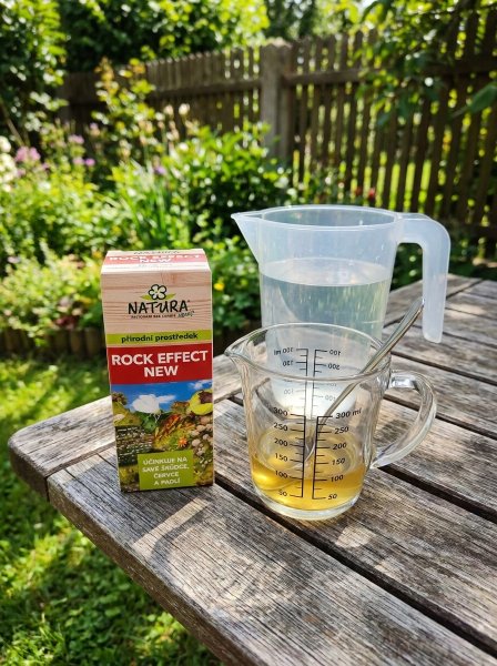 Přípravek proti škůdcům NATURA Rock Effect 100ml