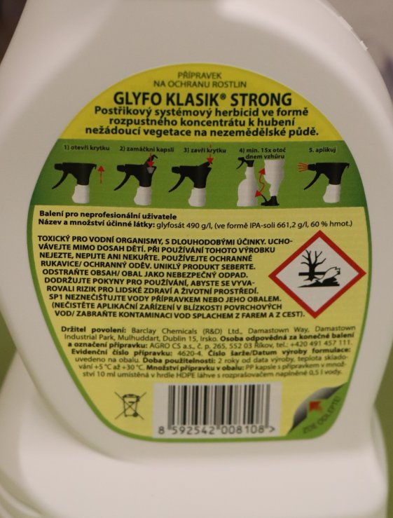 detail Likvidátor zeleně STOP RTD 0,5l