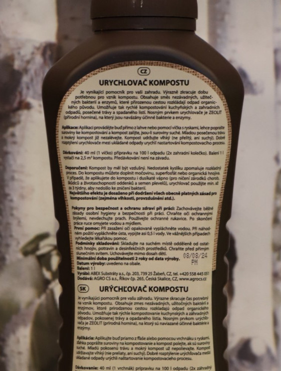 detail AGRO Urychlovač kompostu v láhvi 1L