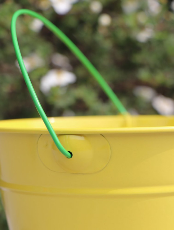 detail Dětský kyblík kovový žlutý Stocker