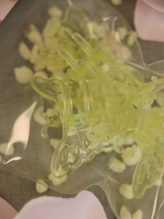 detail Klips Motýl Rosteto - žlutý 4 ks