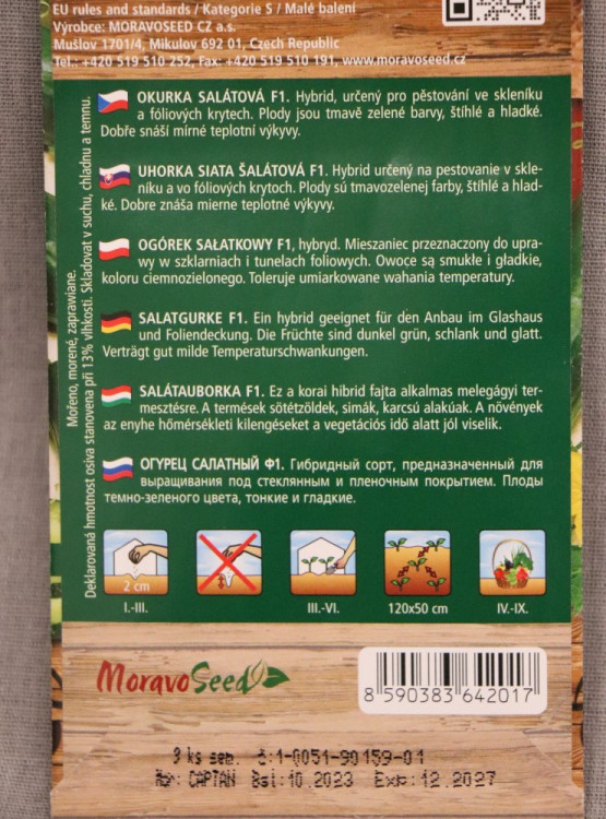 detail Okurka salátová skleníková SALADIN F1