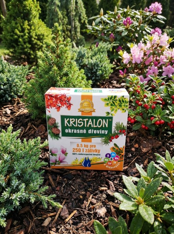 detail KRISTALON Pro okrasné dřeviny 0,5 kg