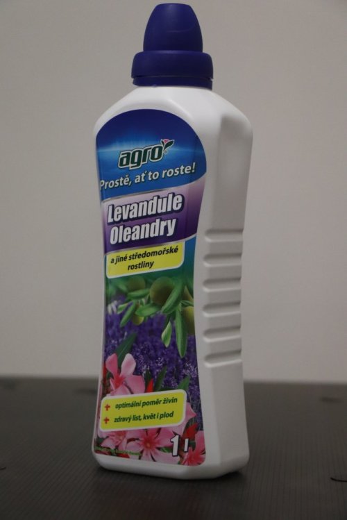 detail Agro kapalné hnojivo levandule a oleandry 1L