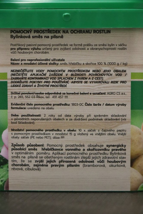 detail Natura bylinková směs na plísně