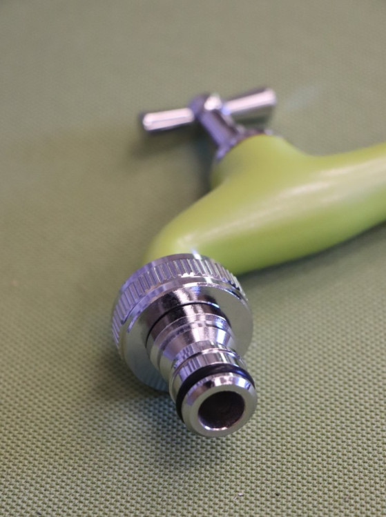 detail Sedlový ventil, zelený/chrom