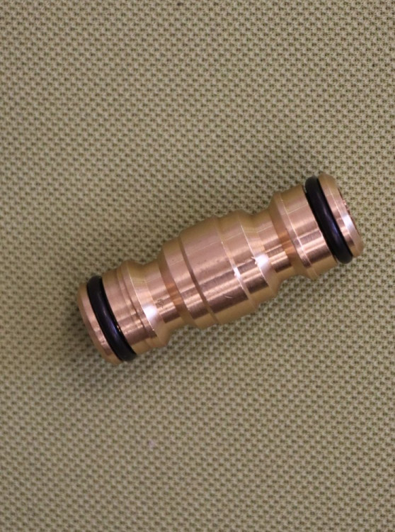 detail Spojka s O-kroužky mosaz